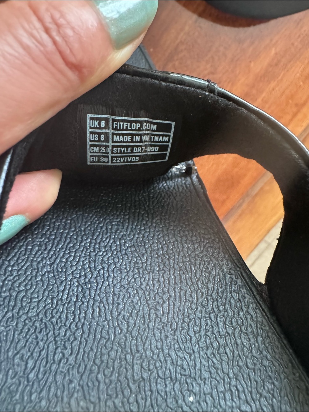 Fitflop Black Textured Slide Sandals with Thong Strap - Picture 8 of 12